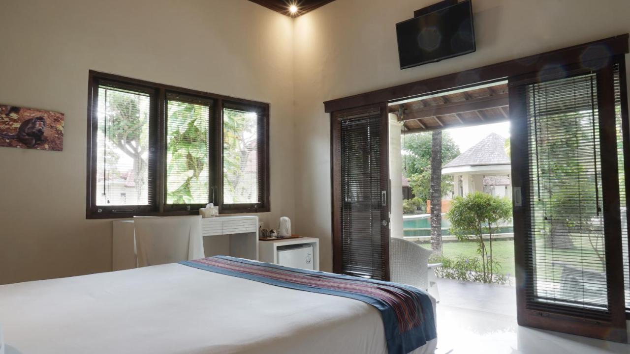 Puri Rinjani Bungalows & Hostel Kuta  Экстерьер фото