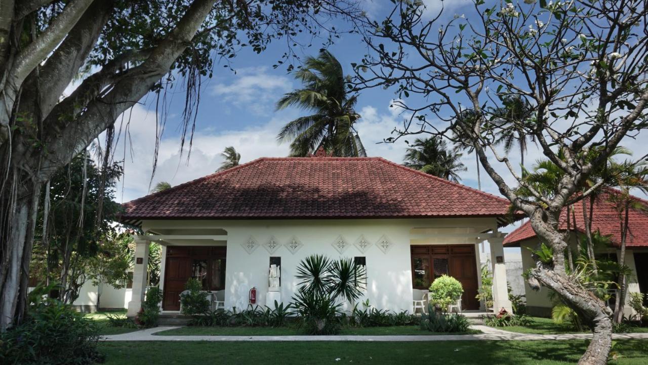 Puri Rinjani Bungalows & Hostel Kuta  Экстерьер фото
