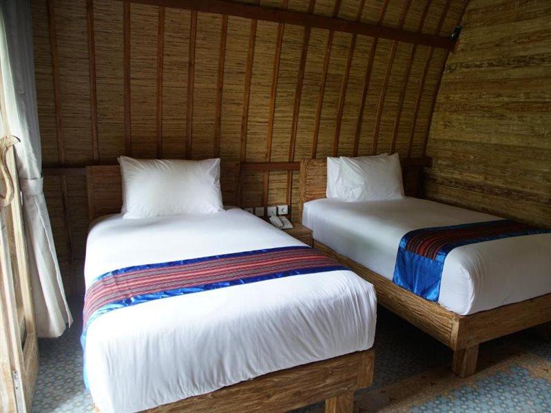 Puri Rinjani Bungalows & Hostel Kuta  Экстерьер фото