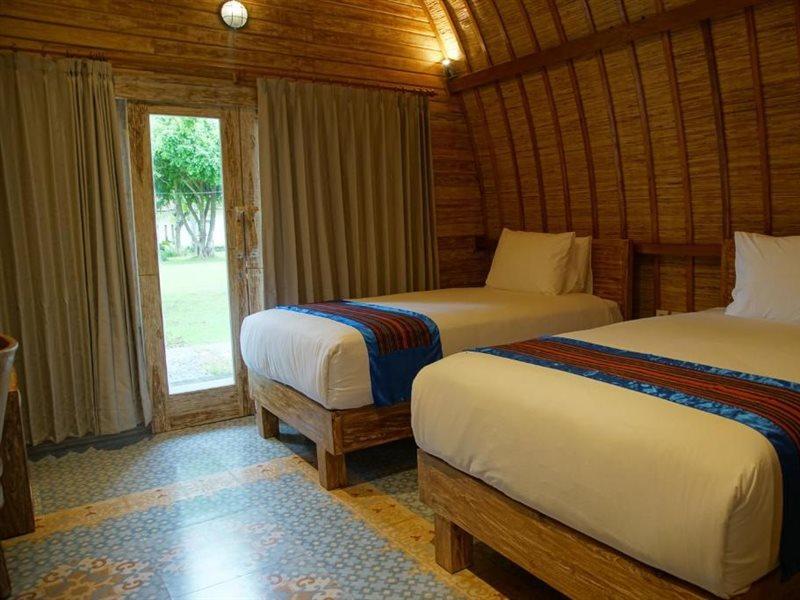Puri Rinjani Bungalows & Hostel Kuta  Экстерьер фото