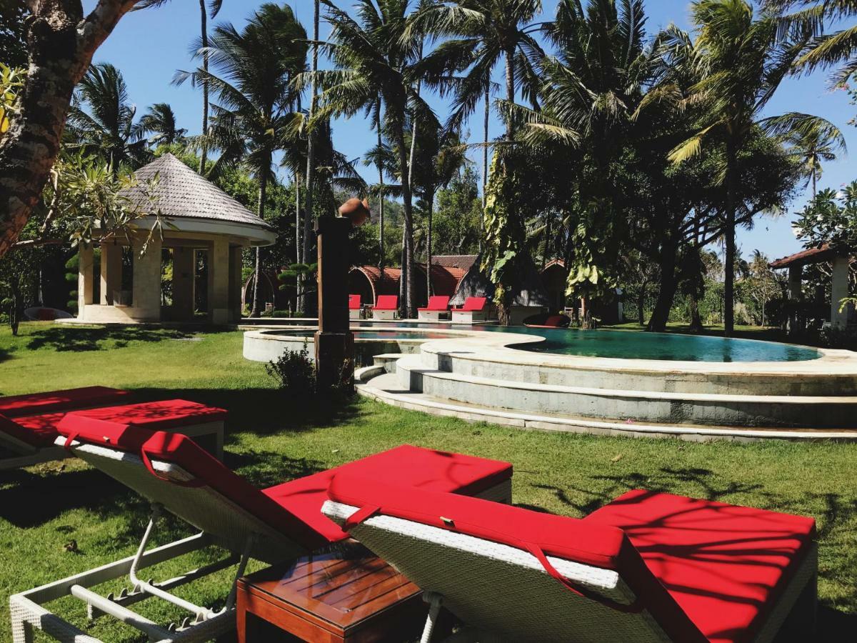 Puri Rinjani Bungalows & Hostel Kuta  Экстерьер фото